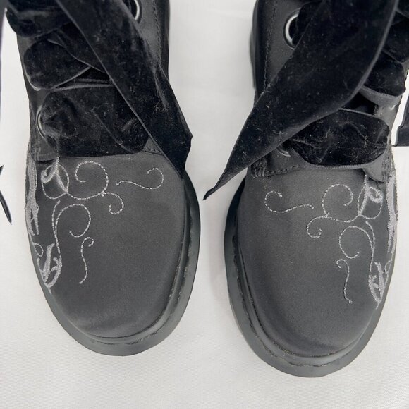 Dr. Martens Pascal Vegan Black Embroidered Grunge Style Combat Boots Size 6 - Picture 3 of 10